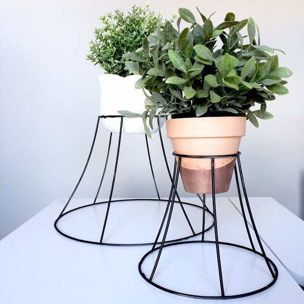 plant stand with lampshades
