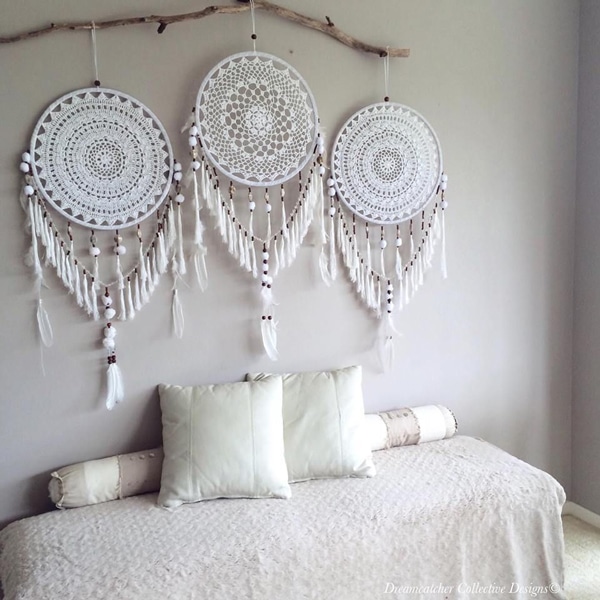 DIY bedroom decor with dreamcatcher
