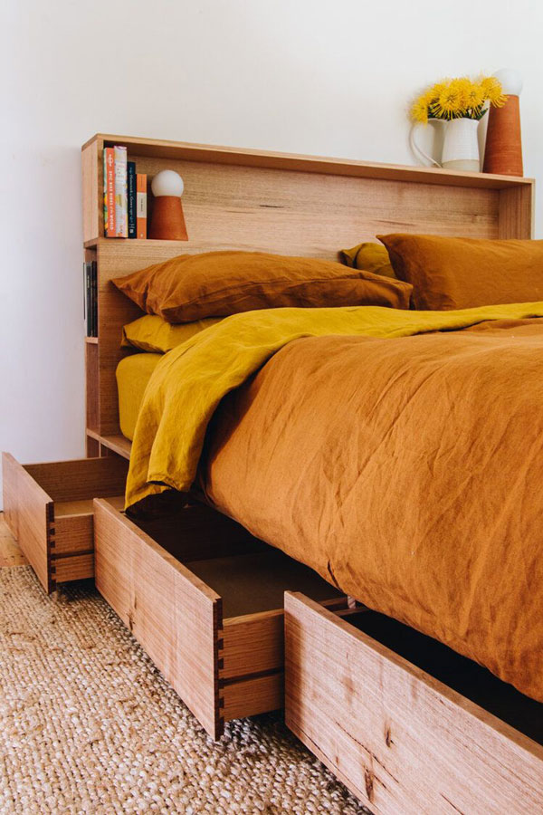 a bed with pallet-bed-with-drawers