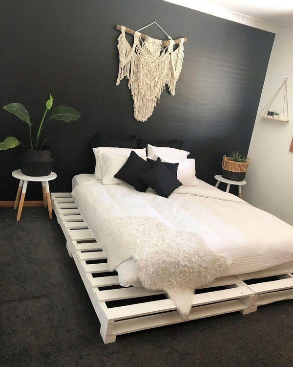 simple-pallet-bed