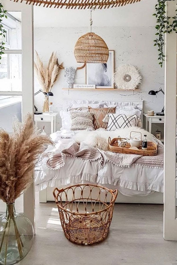 wooden-basket-boho-bedroom