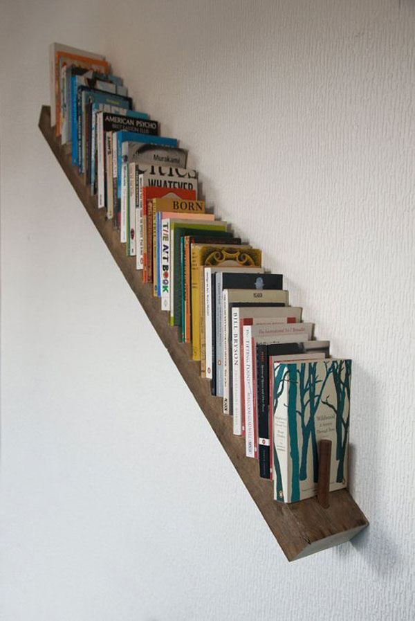 Decorate-the-wall-with-creative-library