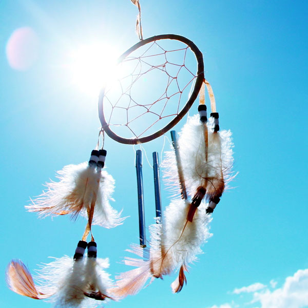 Dreamcatcher-DIY-in-the-sky