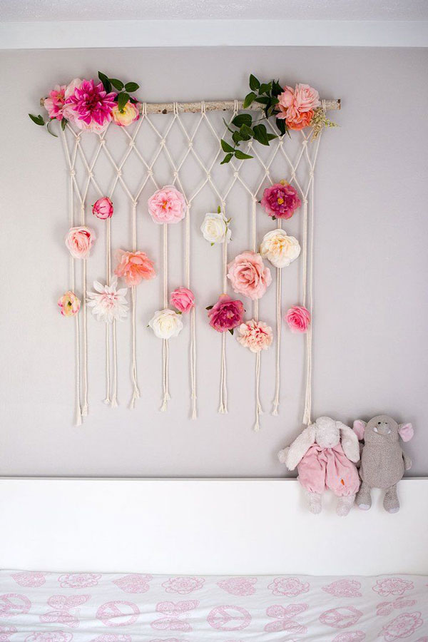 Yarn-Wall-Hanging-flower-macrame
