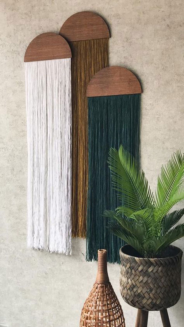 beautiful-Yarn-Wall-Hanging