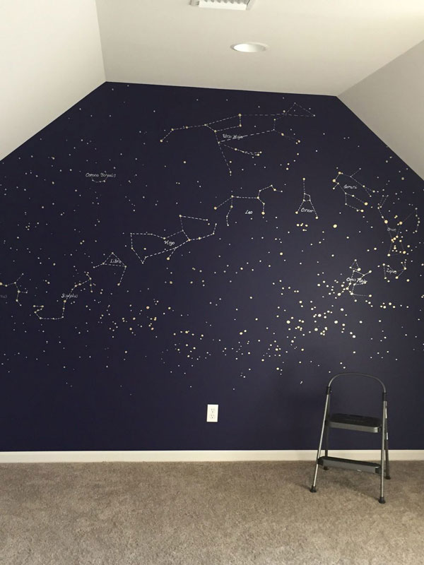 bedroom-wall-mural-with-night-sky
