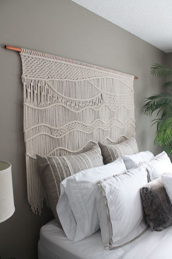 sample3:macrame wall hanging 