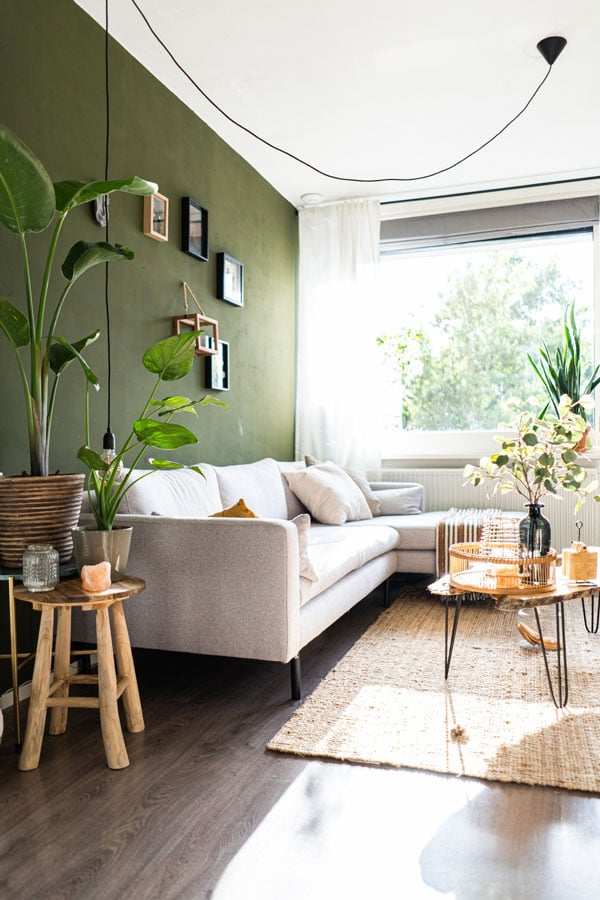 green-living-room