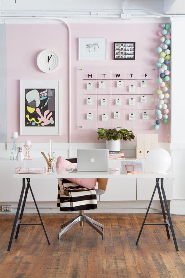 pink-home-office