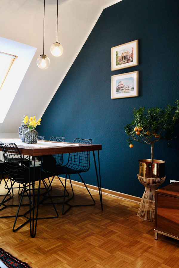 dining-room-in-blue
