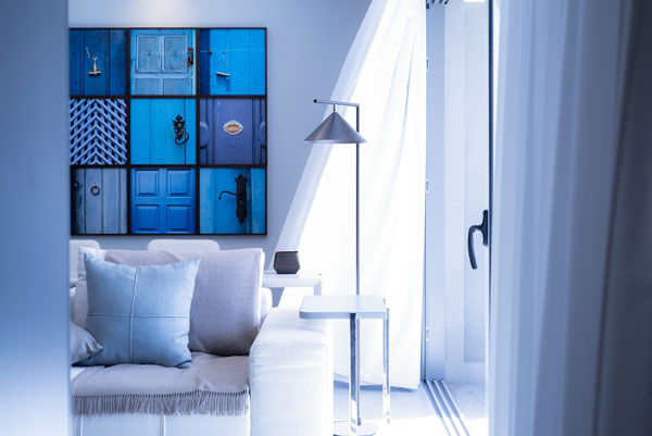 effects-of-blue-in-bedroom