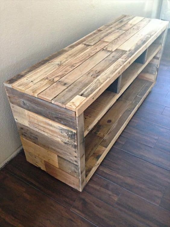 pallet tv stand