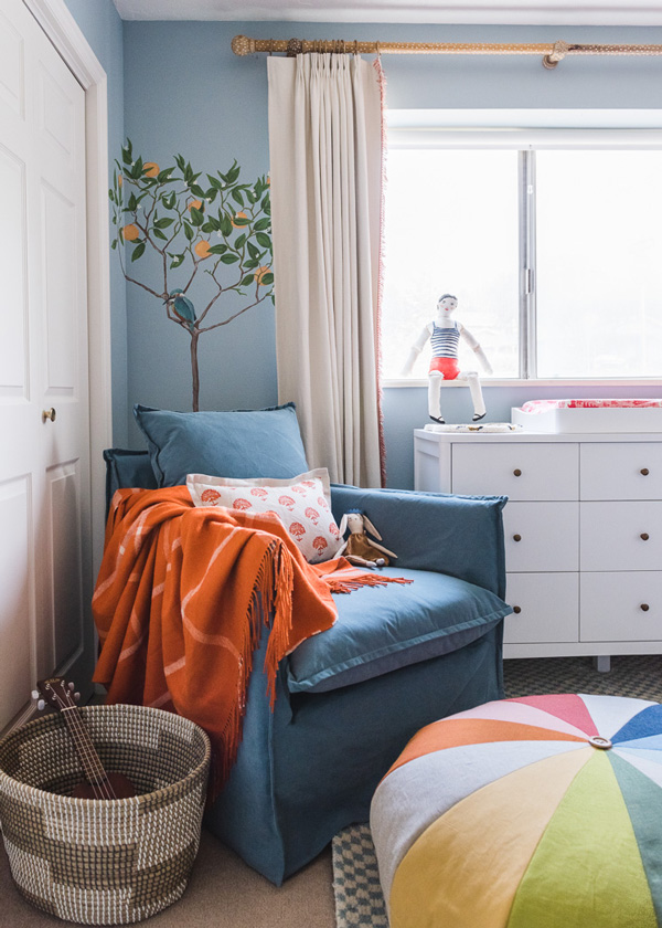 rainbow-diy pouf