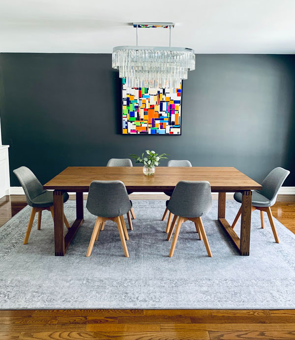 Dining-room-decor-in-gray