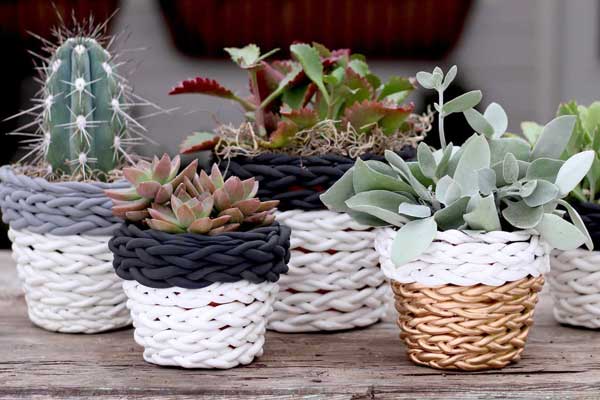 Use-fabric-and-net-in-diy-plant-pots